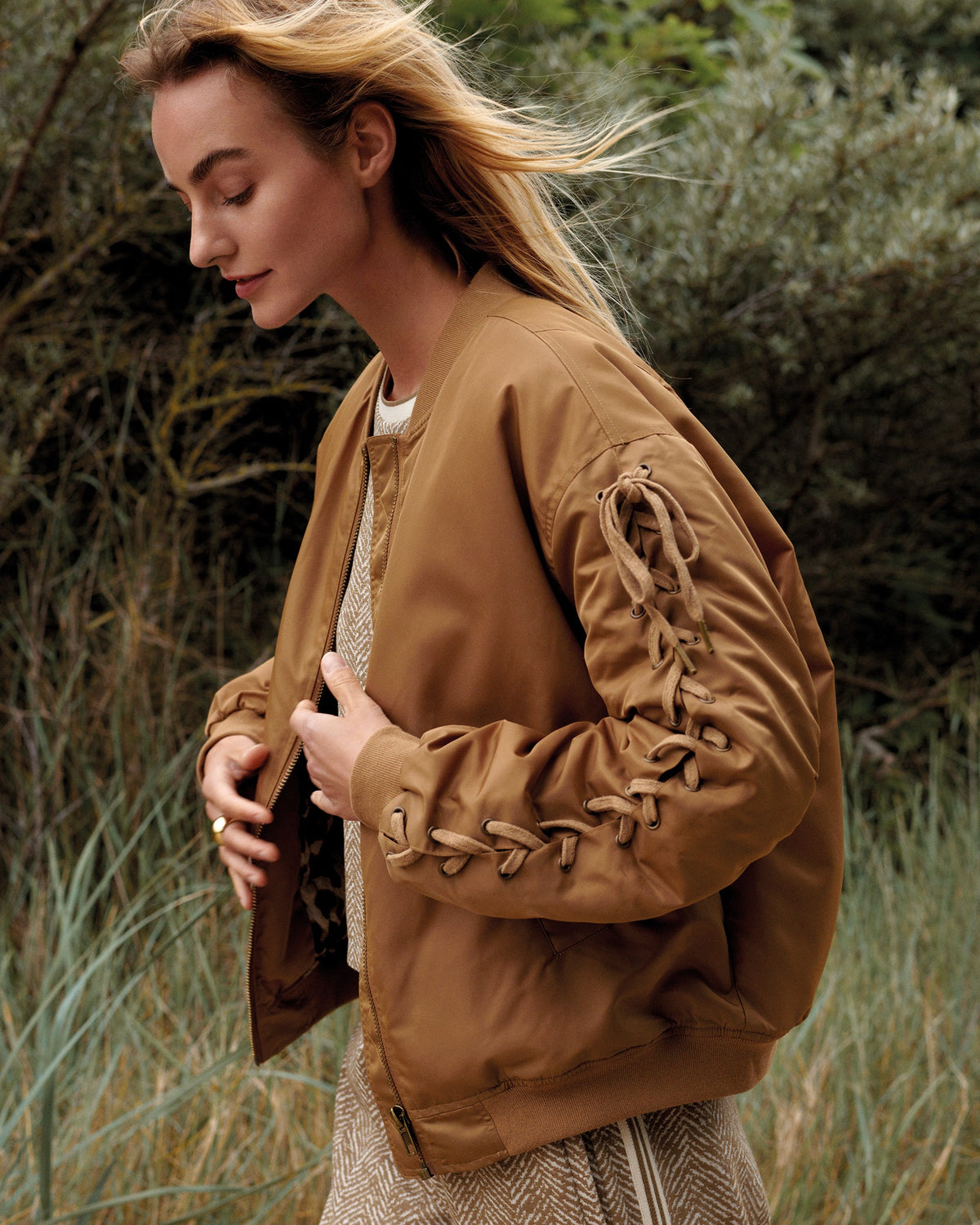 Blouson bomber avec détail lacé